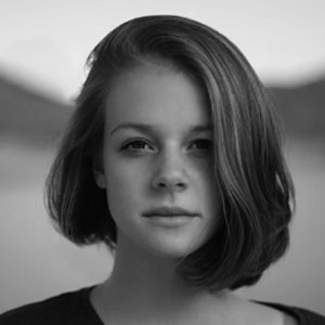 “The photos perfectly captured the vibe of our annual company meet. The team was professional, punctual, and so easy to work with. Highly recommended!” – Corporate Event Photography in Hyderaba